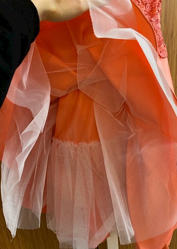 Dantel Detaylı V Yakalı Mini Pembe Abiye Elbise - Görsel 4