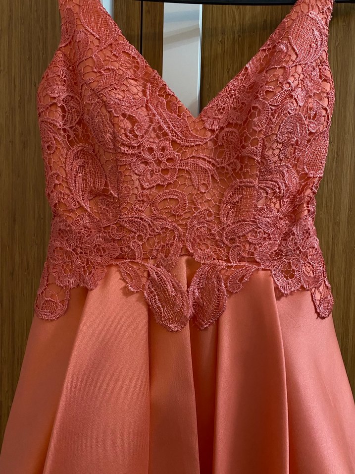 Dantel Detaylı V Yakalı Mini Pembe Abiye Elbise - Görsel 2