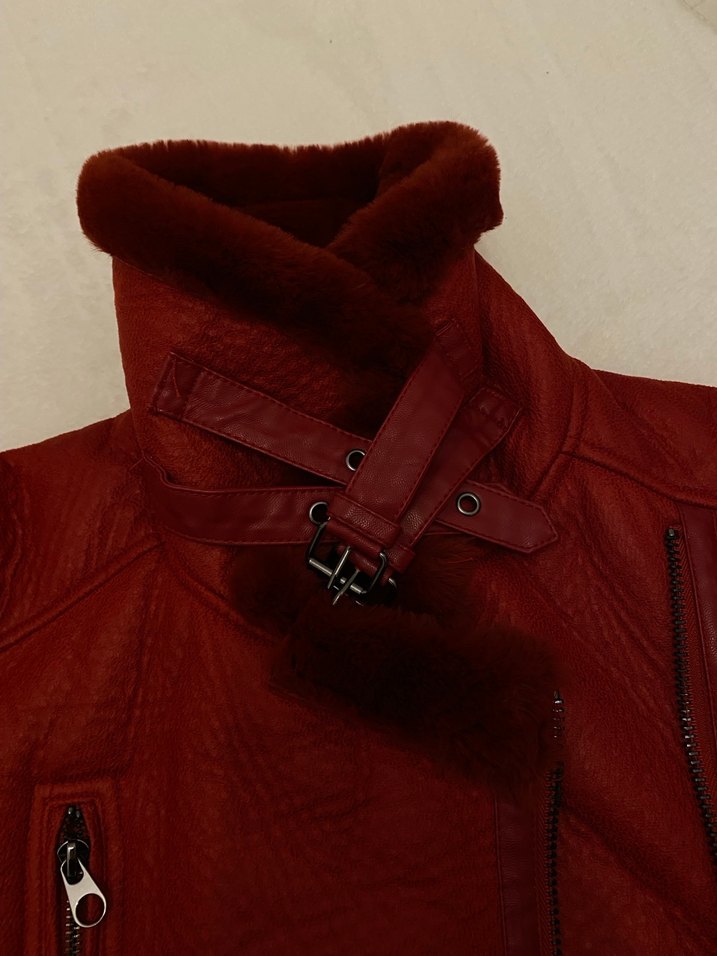 Kadın Bershka Kırmızı Deri Kürklü Biker Ceket - Görsel 4