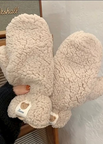 Peluş Detaylı Bej Kadın Eldiven