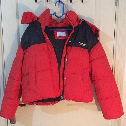 Bershka puffer mont