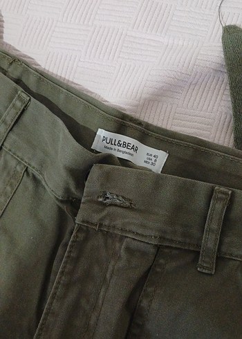 Pull and Bear Kadın Haki Belden Kemerli Rahat Kargo Pantolon