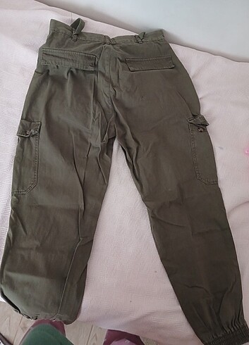 40 Beden Pull&Bear kargo pantolon