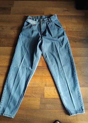 28 Beden JEAN PANTOLON