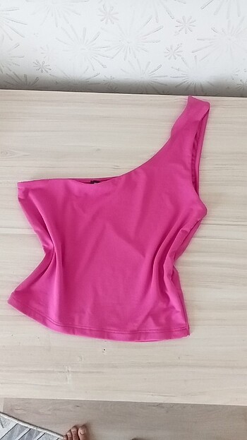 Straplez yarım kol pembe crop