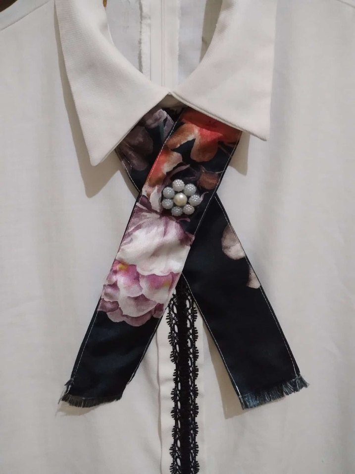 İnci Detaylı Lacivert Fiyonk Saç Aksesuarı - Görsel 5