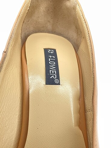 35 Beden çeşitli Renk Flower Platform %70 İndirimli.