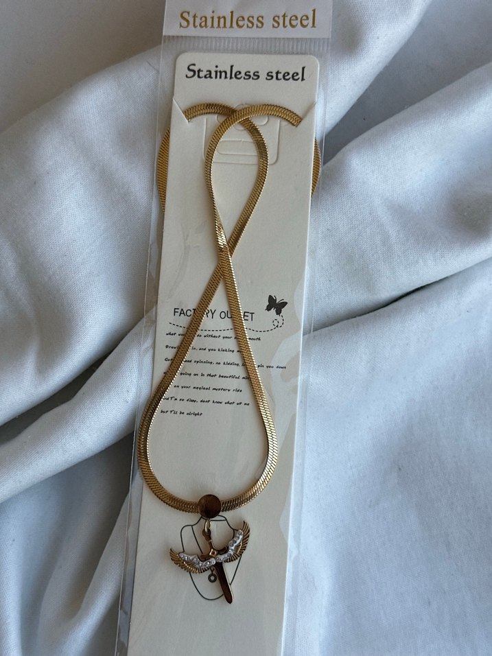 Uzun Zincirli Altın Renk Kadın Kolye - Görsel 2