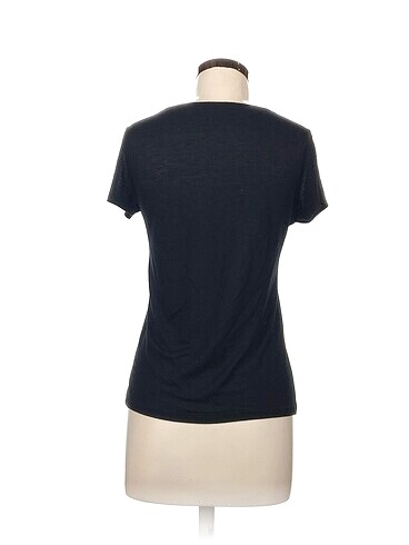 s Beden Penti T-shirt %70 İndirimli.