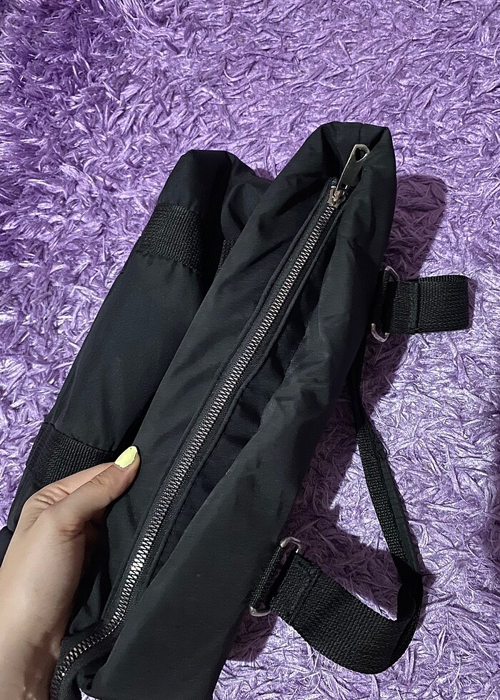 Siyah kol çantası - Görsel 4