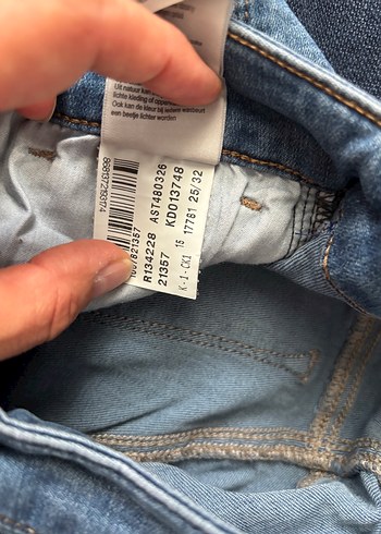 29 Beden Kadın Mavi Denim Normal Paça Kot Pantolon
