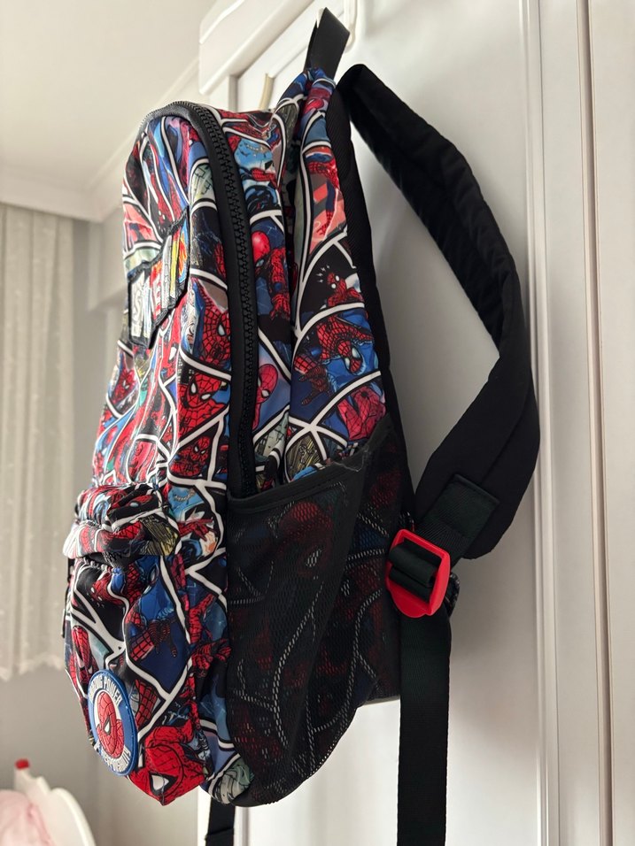 Lisanslı Spiderman sırt çantası - Görsel 2