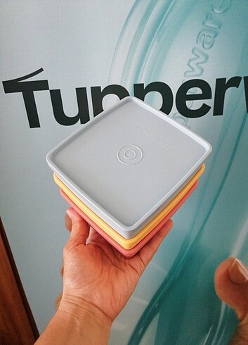 Tupperware 3 lü Kare kaplar 