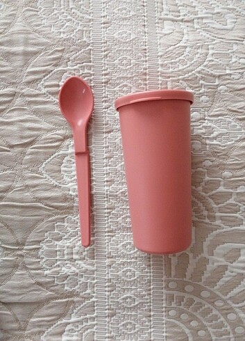  Beden çeşitli Renk Tupperware Bardak ve kaşık 2 li 