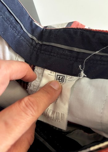 Kırmızı Ekose Desenli Rahat Kesim Erkek Şort - Görsel 4