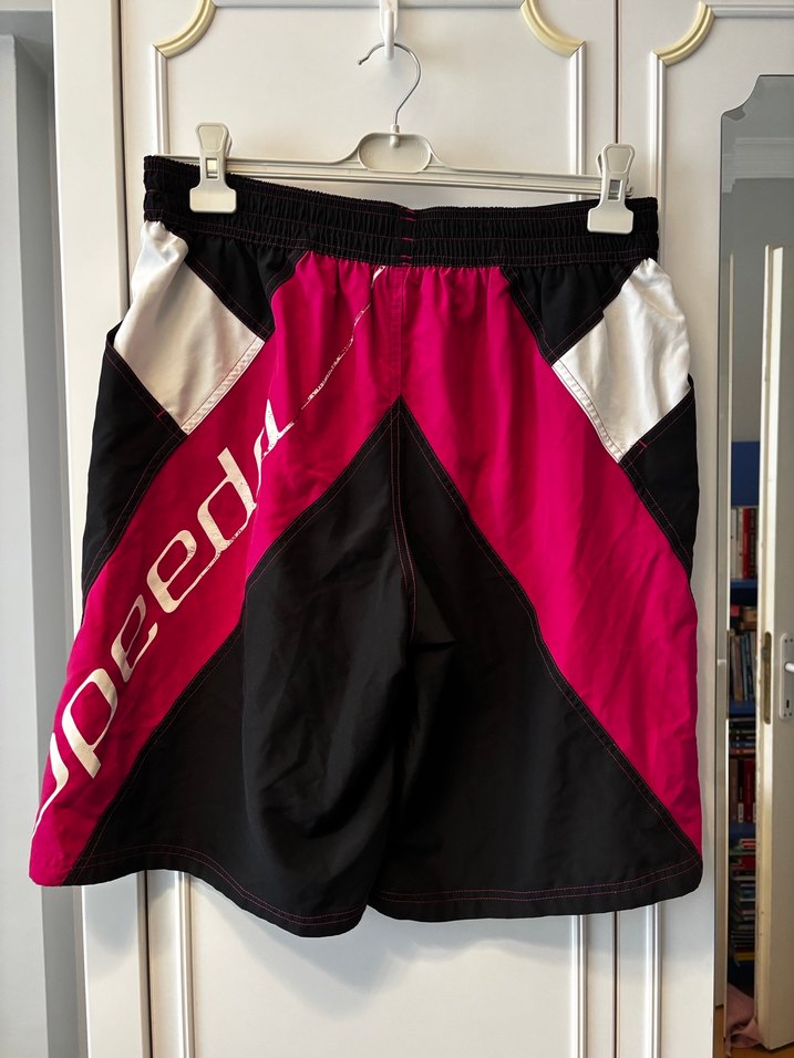 Erkek Siyah-Pembe Midi Yüzme Şortu - Görsel 2