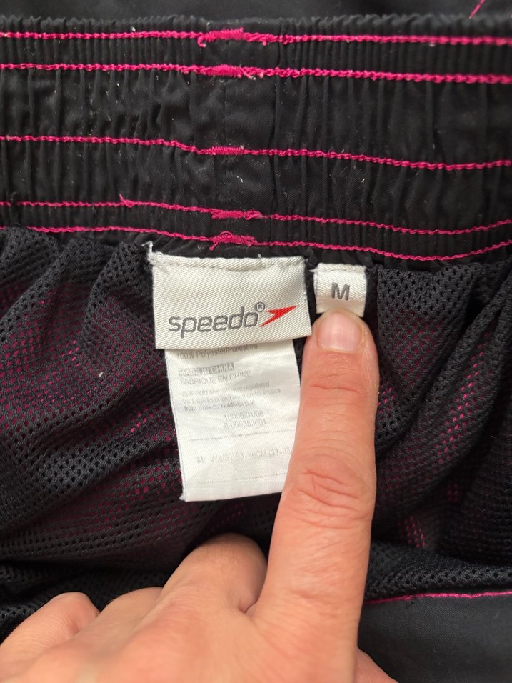 Erkek Siyah-Pembe Midi Yüzme Şortu - Görsel 4