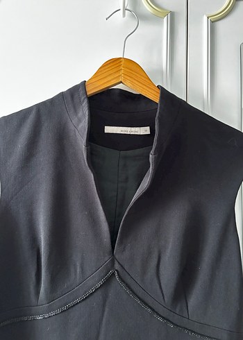 Siyah V Yaka Drapeli Midi Elbise - Görsel 3