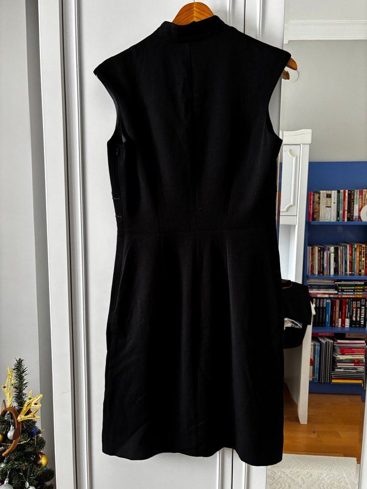 Siyah V Yaka Drapeli Midi Elbise - Görsel 2