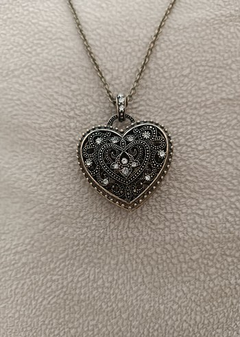 Altın Renkli Zincir Detaylı Midi Kolye - Görsel 6