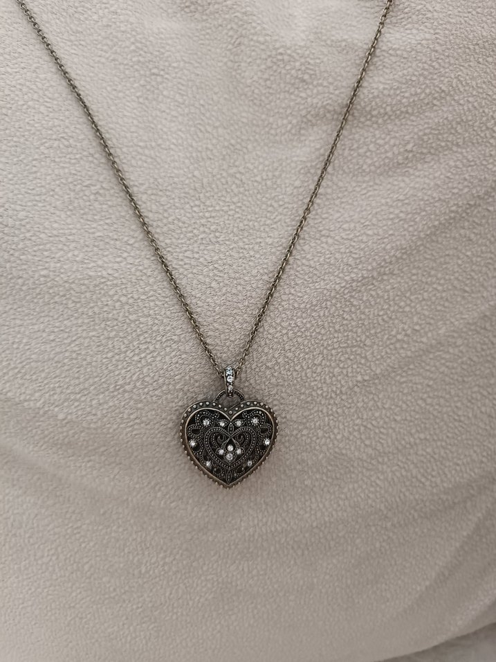 Altın Renkli Zincir Detaylı Midi Kolye - Görsel 3