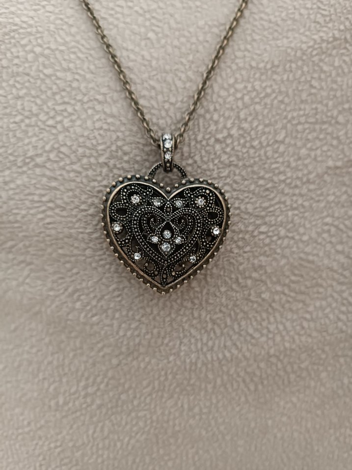 Altın Renkli Zincir Detaylı Midi Kolye - Görsel 4