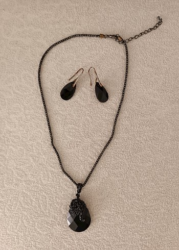 Siyah Zincir Detaylı Gotik Kadın Takı Seti - Görsel 2