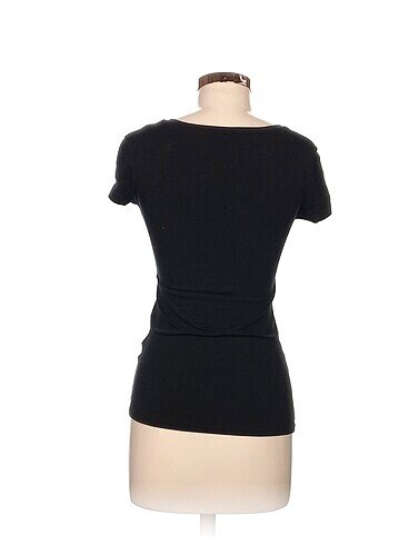 universal Beden Diğer T-shirt %70 İndirimli.
