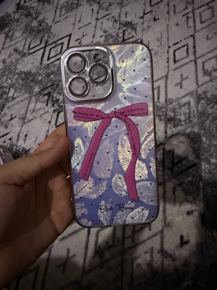 Pembe Fiyonk Detaylı Bohem Telefon Kılıfı (16 Pro Max) - Görsel 2