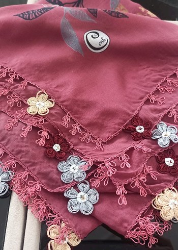 Mekik ve iğne oyası ile yapılmıştır. - Görsel 3