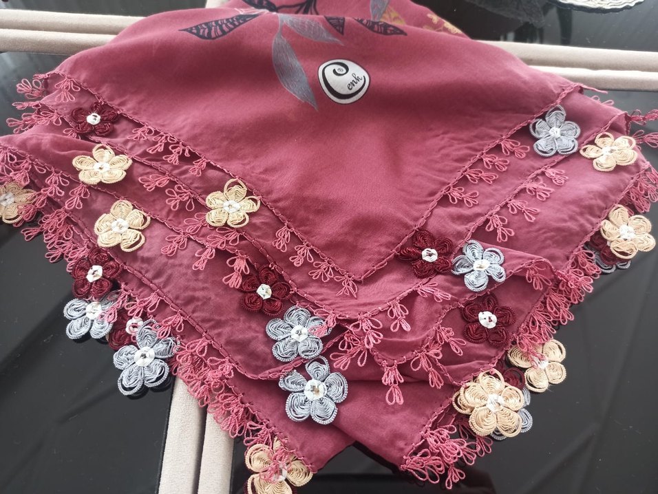 Mekik ve iğne oyası ile yapılmıştır. - Görsel 3