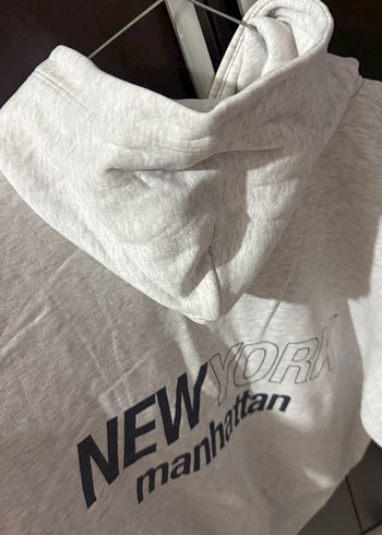 m Beden ZARA KAPÜŞONLU OVERSİZE SWEATSHİRT