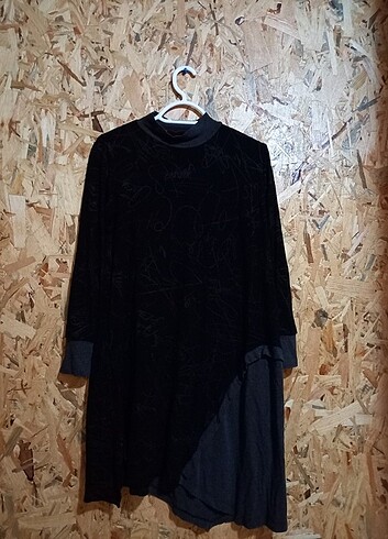 RED SHOW TUNIK