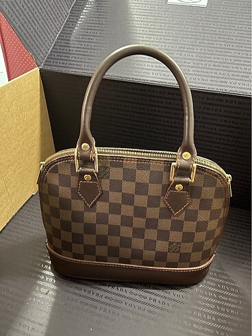 Louis Vuitton Çanta