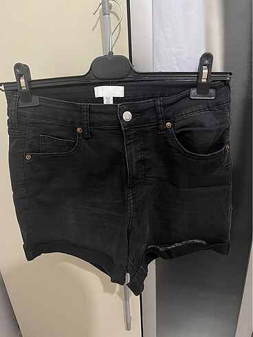 H&M siyah denim şort