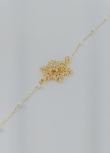 Gold Renk Zirkon Taşlı İnci Detaylı Çarklı Kar Tanesi Çelik Kadı