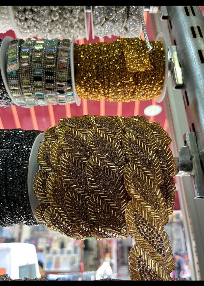 Yapıştırma Yaprak Motifli Şerit (1m) - Görsel 2