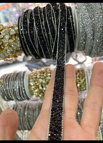 Yapıştırma Top Zincirli Şerit (1m) - Görsel 2