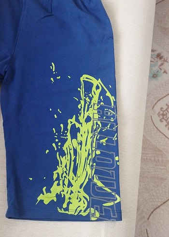 Renkli Baskılı Mavi Erkek Şort - Görsel 2