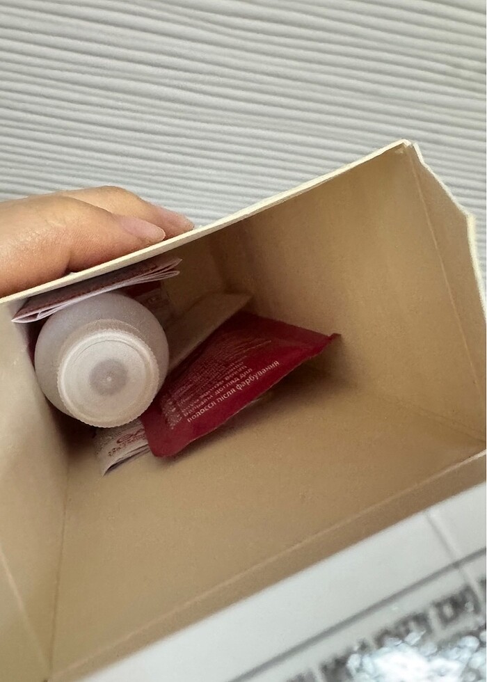 Kızıl tonlarında karışık 4 adet  saç boyaları - Görsel 2