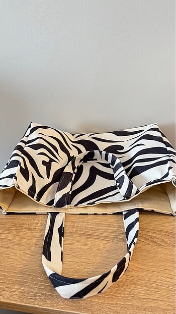 Beden Zebra desenli çanta