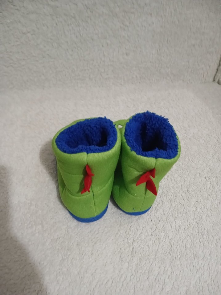 Çocuk Renkli Nakışlı Sıcak Terlikler - Görsel 3