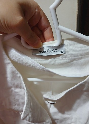 Beyaz Düğmeli Uzun Kollu Kadın kot ceket - Görsel 3