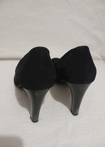 39 Beden Siyah Tokalı Stiletto Topuklu Kadın Ayakkabı 39 numara