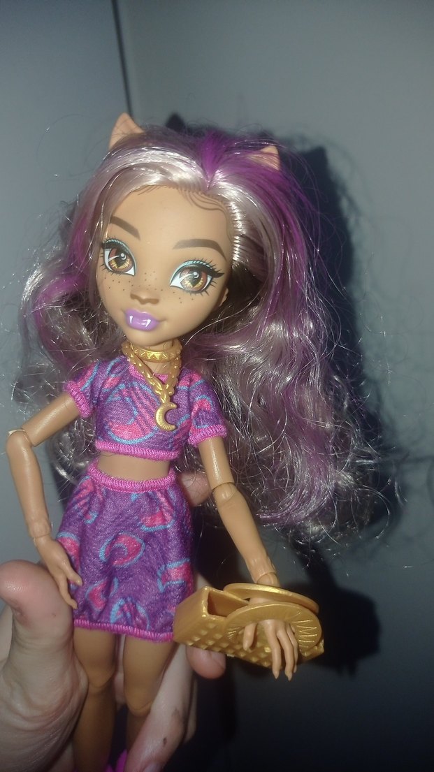 Monster high Clawdeen wolf oyuncak bebek - Görsel 2