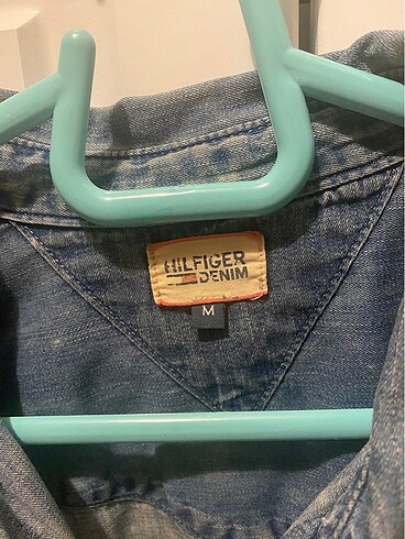 s Beden Tommy Hilfiger Gömlek