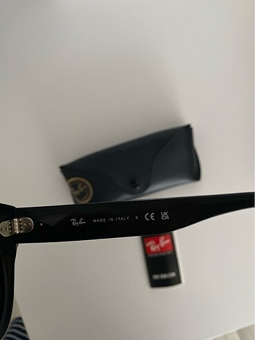  Beden siyah Renk Orijinal rayban güneş gözlüğü