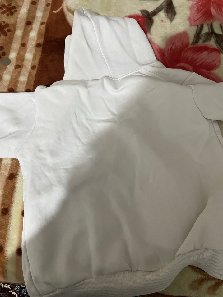 Nakışlı Düğmeli Beyaz Kadın Sweatshirt - Görsel 4