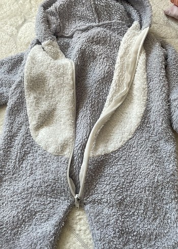 Gri Peluş Bebek Tulumu Kulaklı - Görsel 3