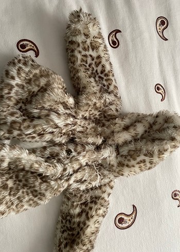 Kız çocuk çift taraflı mont yurtdışı ürünü
             SATILDI - Görsel 3